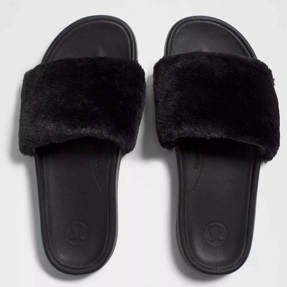 Lululemon Women's Restfeel Faux Fur Slide